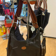 Longchamp 經典歐洲限定多用途Hobo袋 #2409