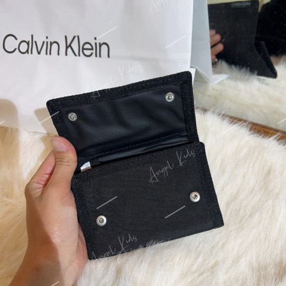 Calvin Klein 輕便啪扣銀包 #2410