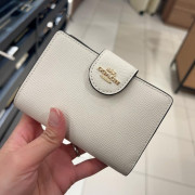 COACH Medium Corner Zip Wallet 大集合 #I2411