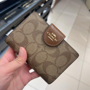 COACH Medium Corner Zip Wallet 大集合 #I2411